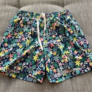 CHUBBIES The Bloomerangs Swim Trunks Shorts Sz M Black Floral 5.5 Inseam Lined
